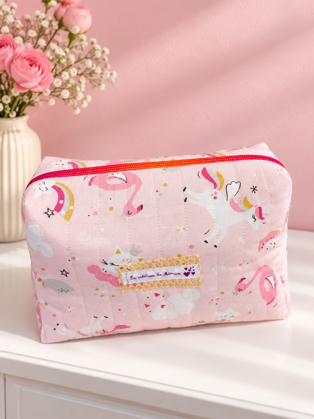 Trousse Licornes roses — Une trousse aux couleurs tendres